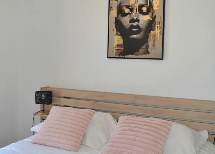 וילה Alivu Bergerie Hyper Cosy סוטה